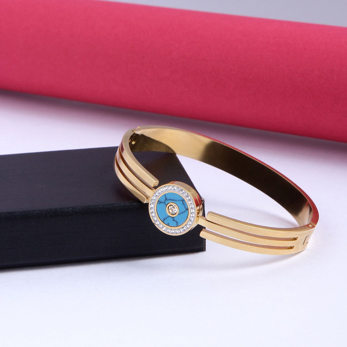 Charls Wheel 18k Gold Plated Bracelet