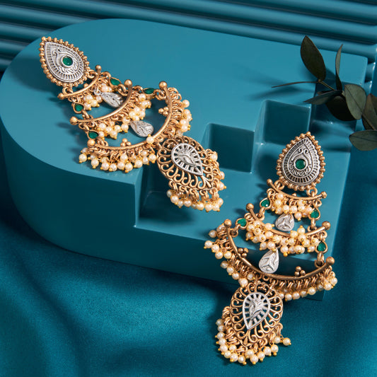 Gold-Toned Earrings with Eye-Catching Stone Detail - AAGER067
