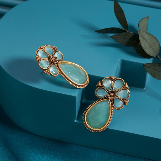 Gold-Toned Earrings with Eye-Catching Stone Detail - AAGER051